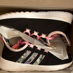 Adidas Youth Kids Girls Pink /Black Running Lace Sneakers Sz 3 cloudform NEW